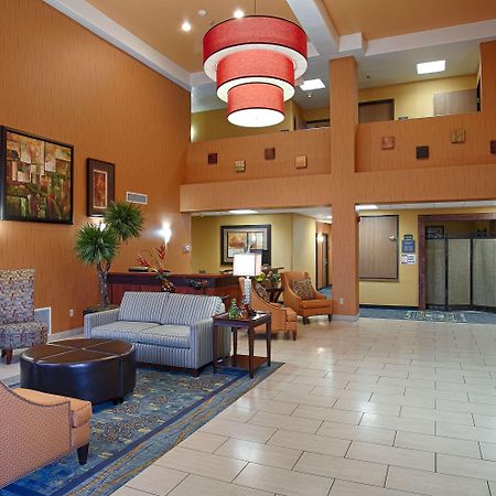 Best Western Plus Fresno Inn Bagian luar foto