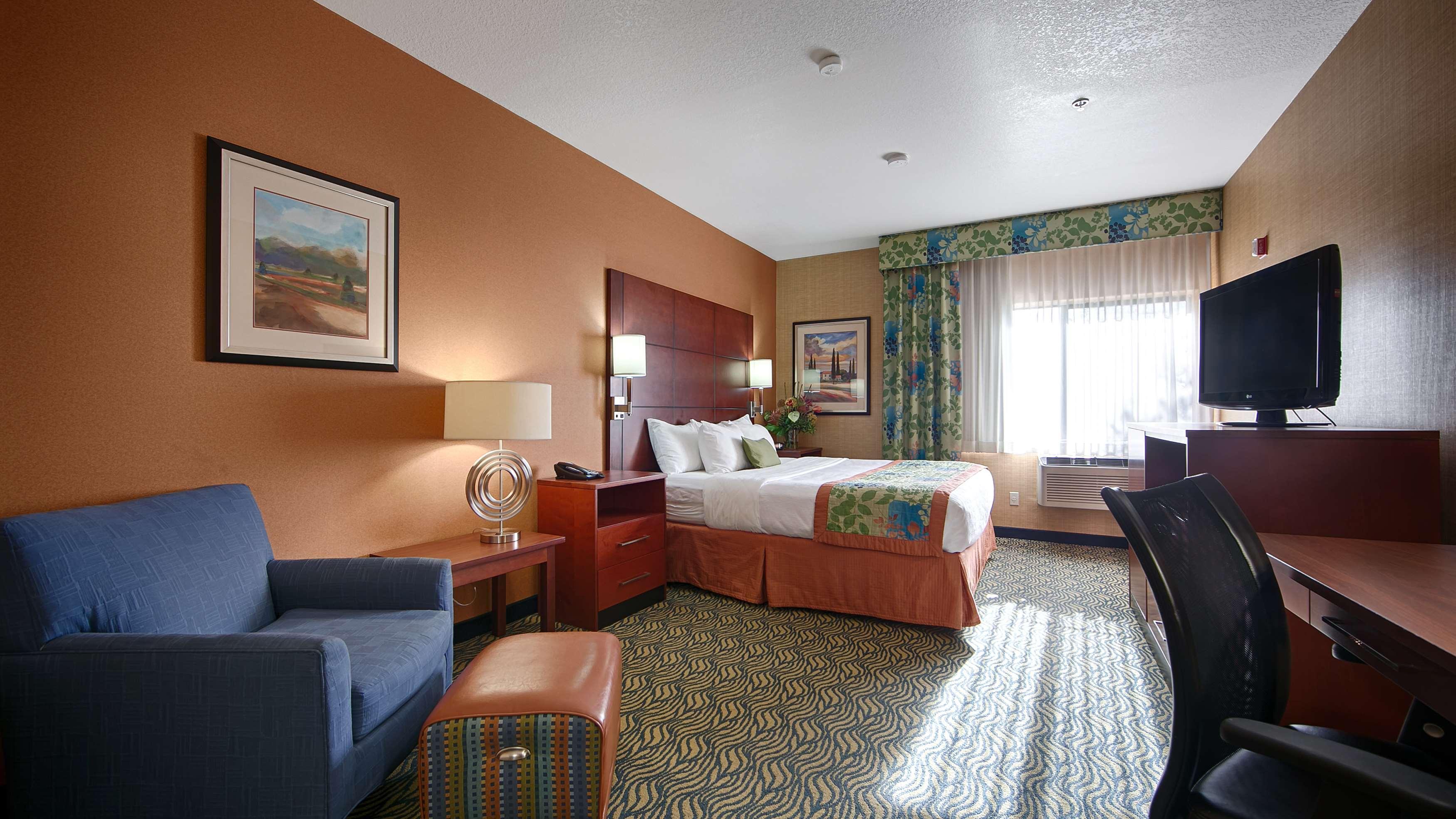 Best Western Plus Fresno Inn Bagian luar foto