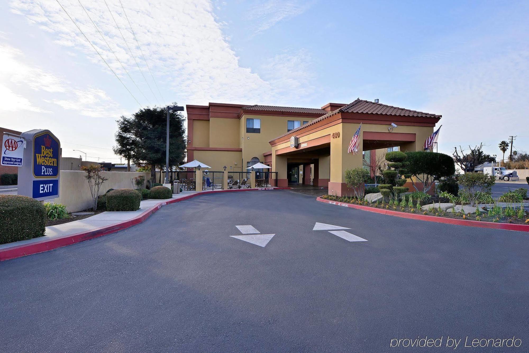 Best Western Plus Fresno Inn Bagian luar foto
